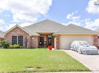 4927 Olivia Ln, Wichita Falls, TX 76310