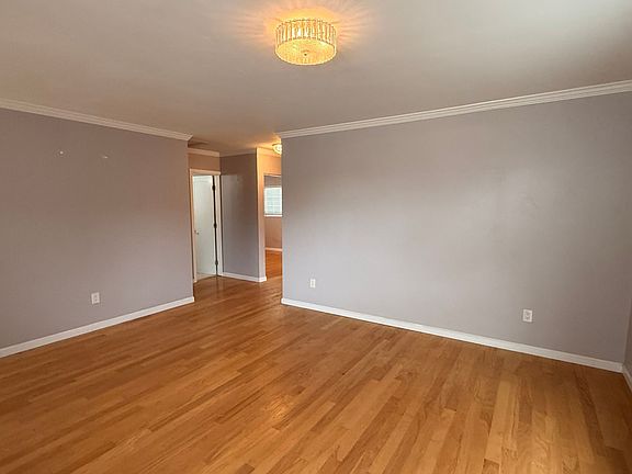 3rd image of 3420-3430 Wilshire Ter #3430-A