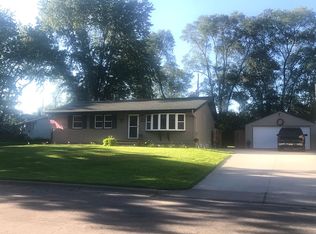 3855 116th Ave NW, Coon Rapids, MN 55433