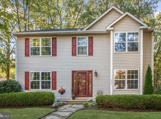 5950 1st St, Deale, MD 20751