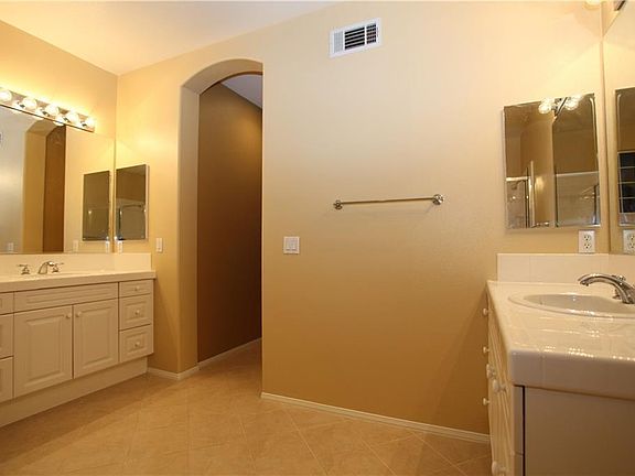 Master bath, him and her vanities
