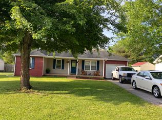 181 E Morris Dr, Gallatin, TN 37066