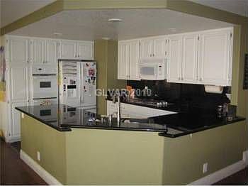 4th image of 9308 Angelfish Dr