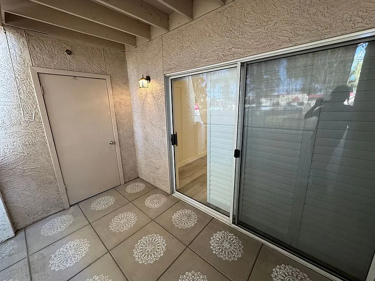 1295 N Ash St #1018 — Photo 16