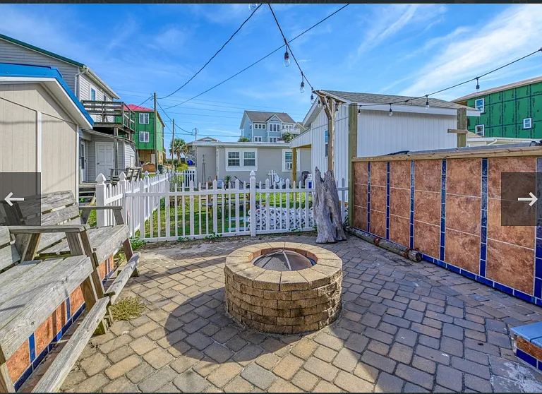 408 N Topsail Dr — Photo 7