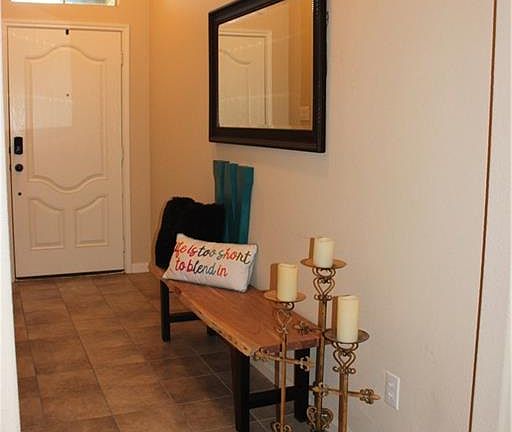 4th image of 2201 Stonegate Blvd