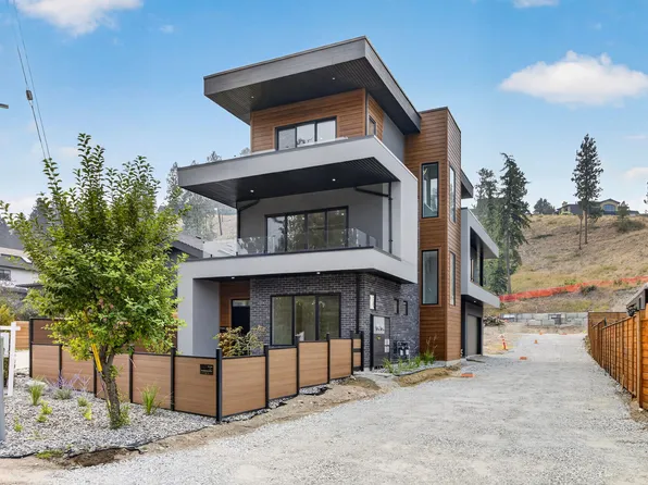 757 Barnaby Rd #1, Kelowna, BC V1W 4N9