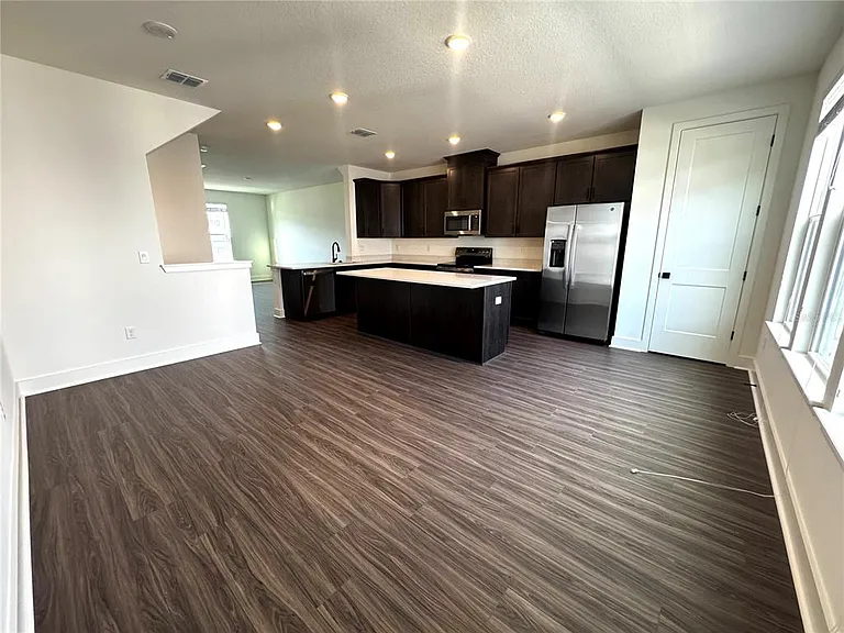 15250 Groveside Rd — Photo 6
