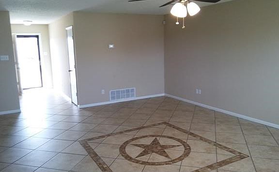 4th image of 4209 Sand Dollar Dr