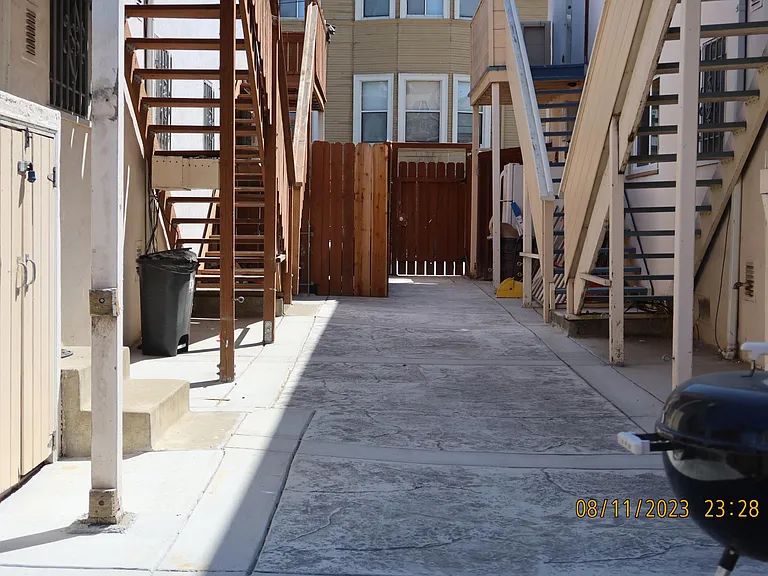 2407 Milvia St #2407 — Photo 24