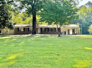 178 Hollow Ct, Hamilton, AL 35570