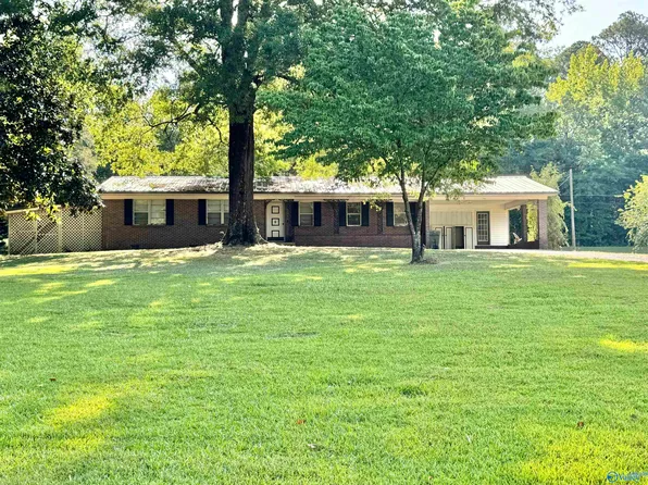 178 Hollow Ct, Hamilton, AL 35570