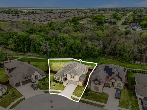 485 W Autumn Hill Blf, Lavon, TX 75166