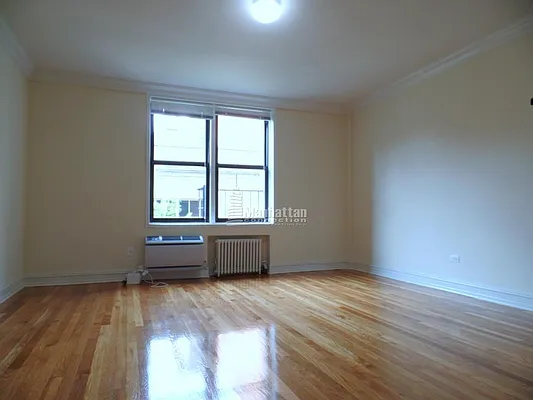 Rented by Manhattan Connection | media 2