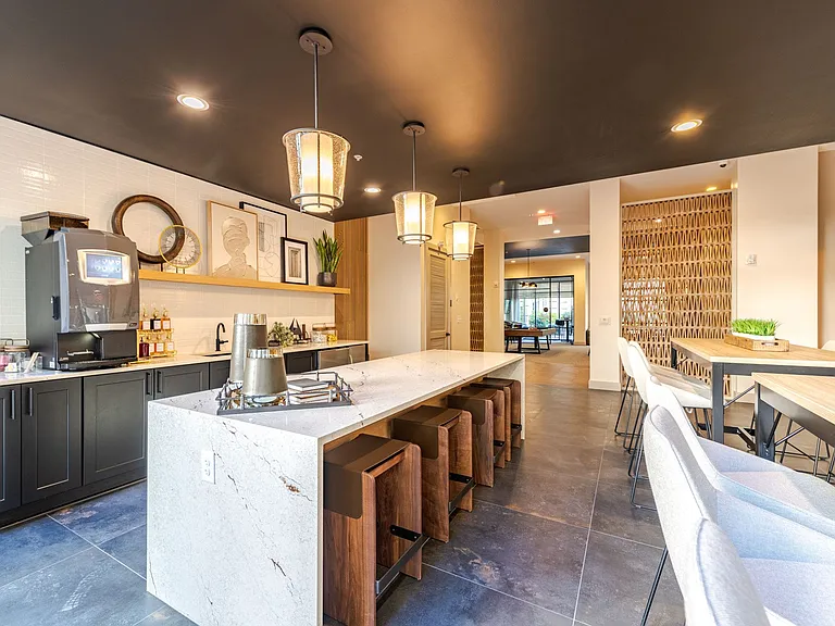 The Edison Lofts Apartments — Photo 16