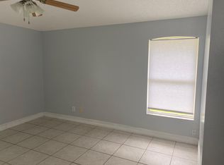 330 Tavernier Dr, Oldsmar, FL 34677