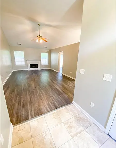 42 Cutler Dr — Photo 2