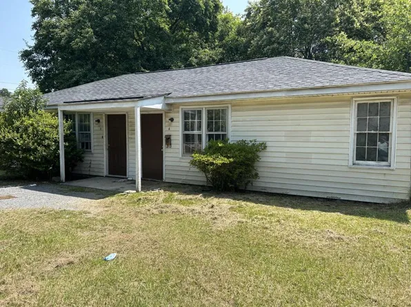 708B Chase St, Florence, SC 29501