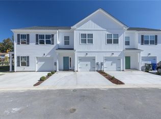 1015 White Marsh Rd, Suffolk, VA 23434