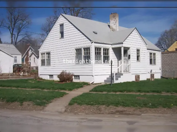 2886 Martin Ave, Omaha, NE 68112