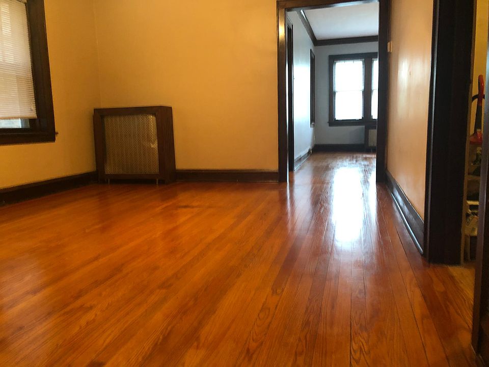 1st image of 5740 W Pensacola Ave APT 2