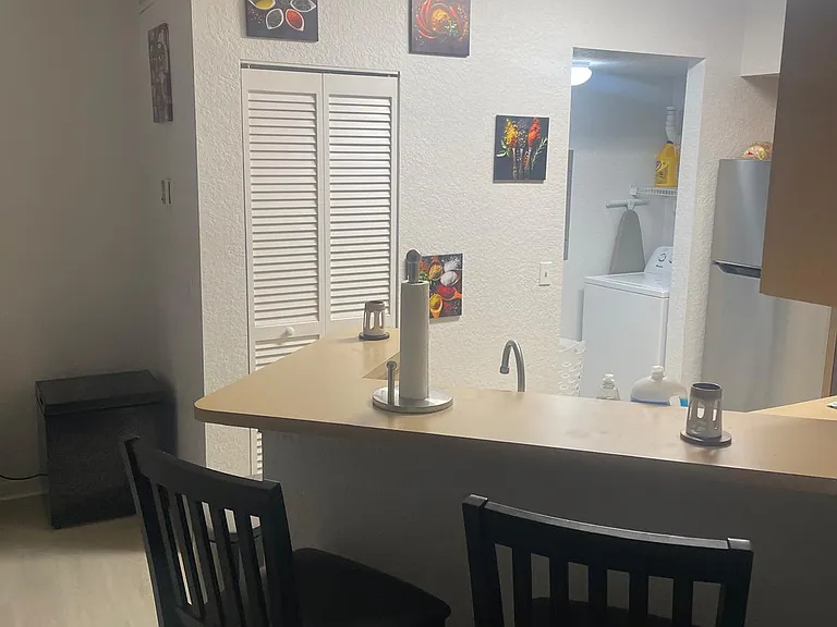 2202 Belmont Ln #2202 — Photo 5