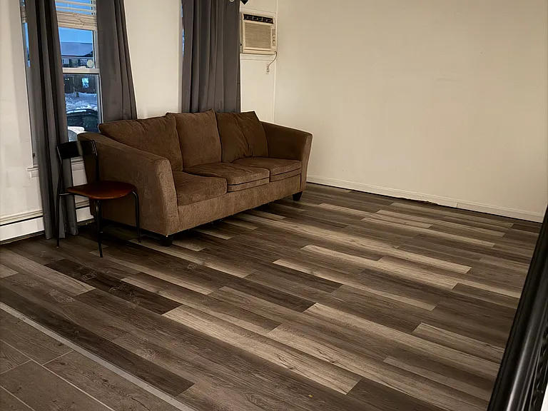 5618 Wood Ln — Photo 2