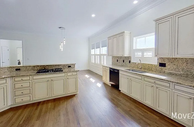 17011 Hedgerow Park Rd — Photo 15