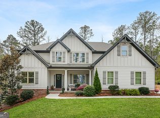 184 Stonegate Trl, Carrollton, GA 30117