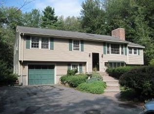94 Londonderry Rd, Windham, NH 03087