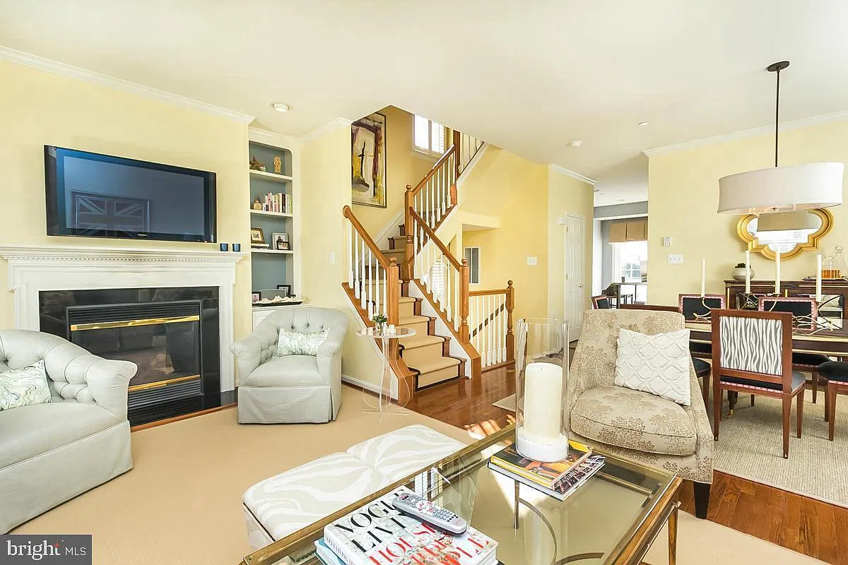111 Hearth Court - 1 — Photo 2