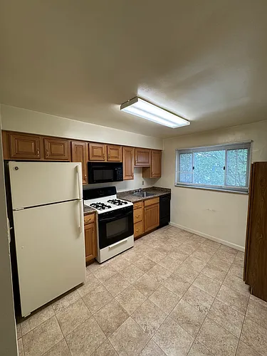228 Boggs Ave #3 Photo 1 228 Boggs Ave #3 Photo 1