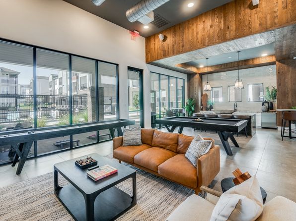 2201 Creekview Dr #728