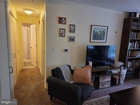 3rd image of 1600 Church Rd APT B302