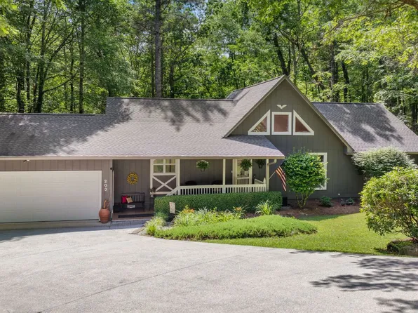 200 Blackberry Trail, Sapphire, NC 28774