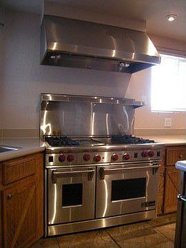 Gourmet Wolf gas range and hood