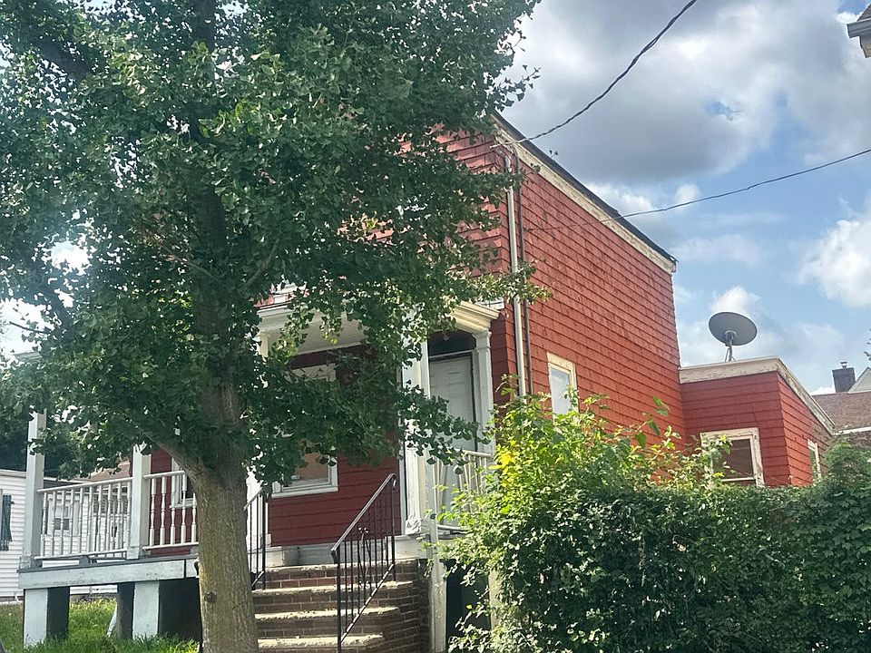 2nd image of 436 Frankfort St