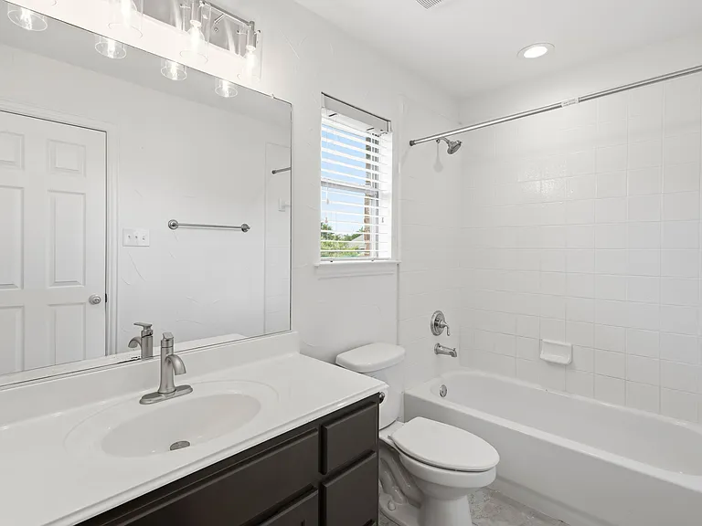2127 Estes Park Dr — Photo 24