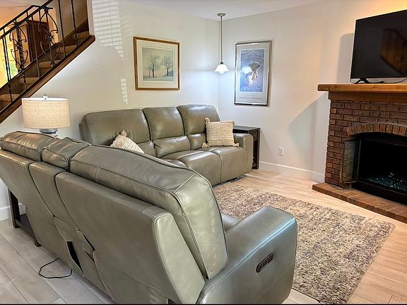 3rd image of 1120 E Canyon Rd #8