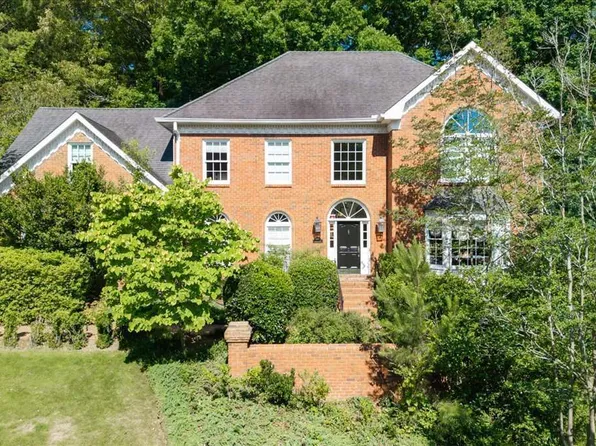 1143 Byrnwyck Rd, Atlanta, GA 30319