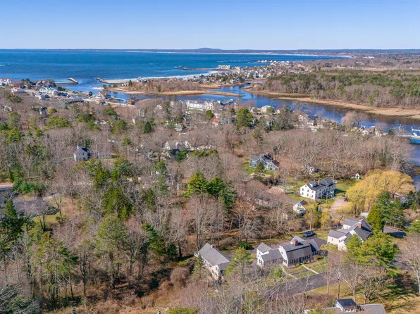 9 Juniper Knoll Lane #6, Kennebunkport, ME 04046