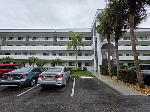 4725 Lucerne Lakes Blvd E #106 Photo 1