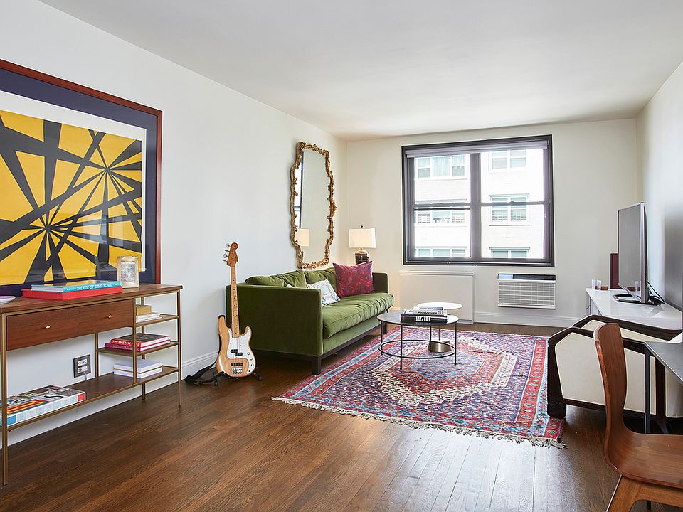 1st image of 100 W 12th St APT 5J