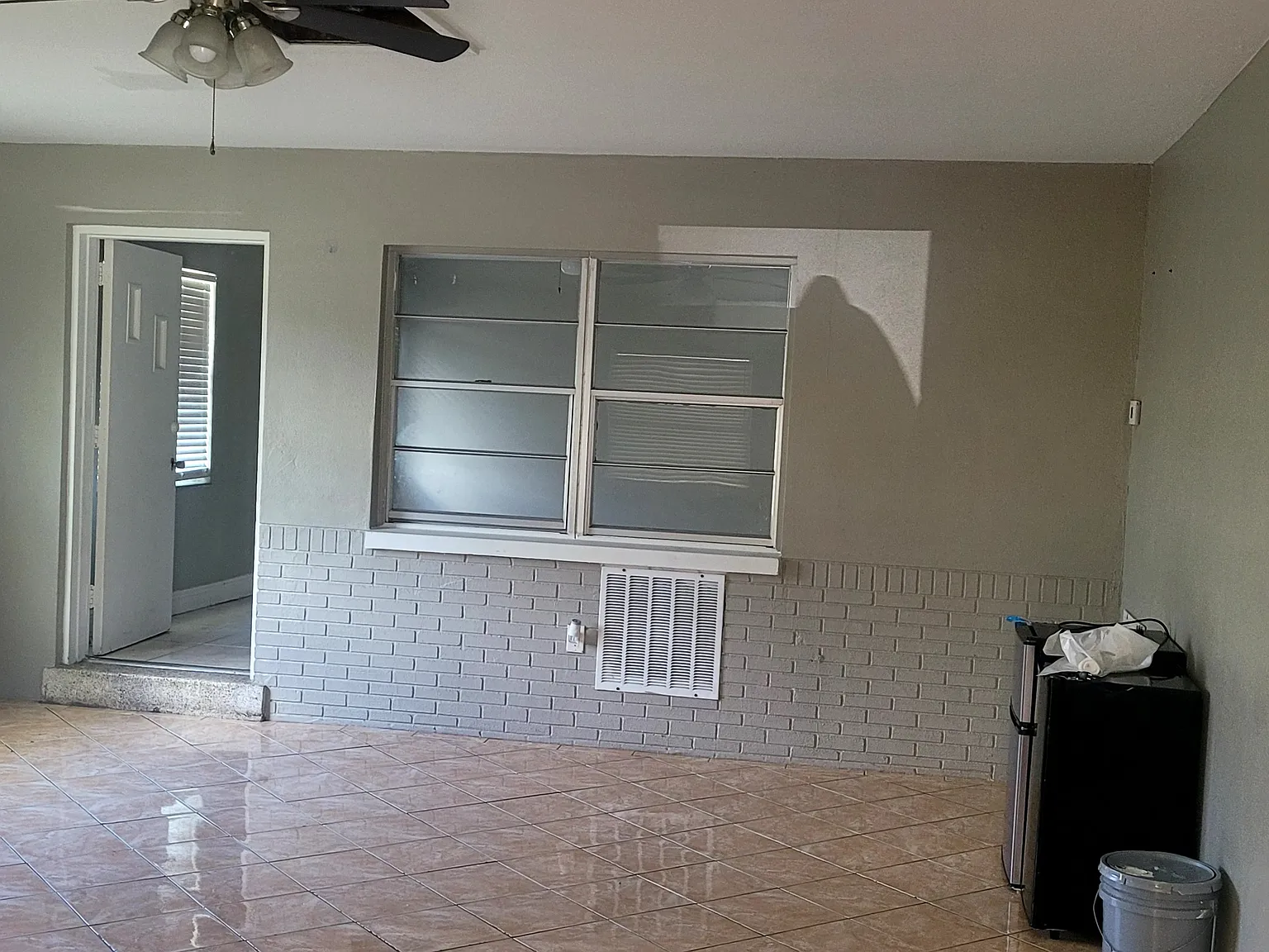 3 bed, 1632 sqft, $2,000 — Photo 2