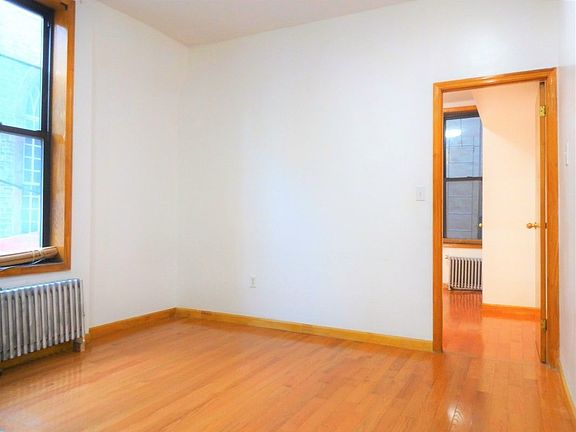 4th image of 13 Market St #2R