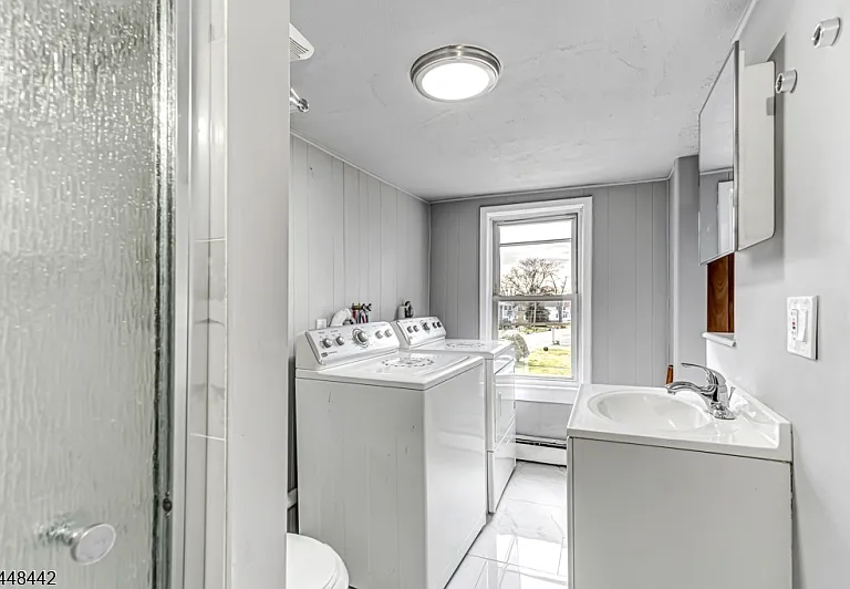 273 W Main St — Photo 13