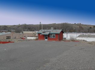 806 W Main St, Farmington, NM 87401