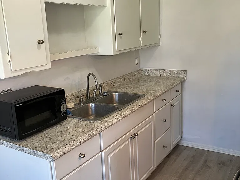 11171 Maple St — Photo 5