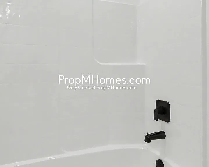 14560 NW Lazarus Ln — Photo 20