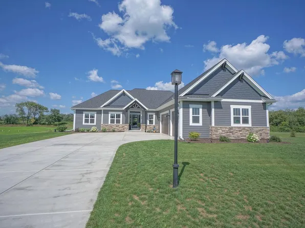 S86W34690 Knoll ROAD, Eagle, WI 53119